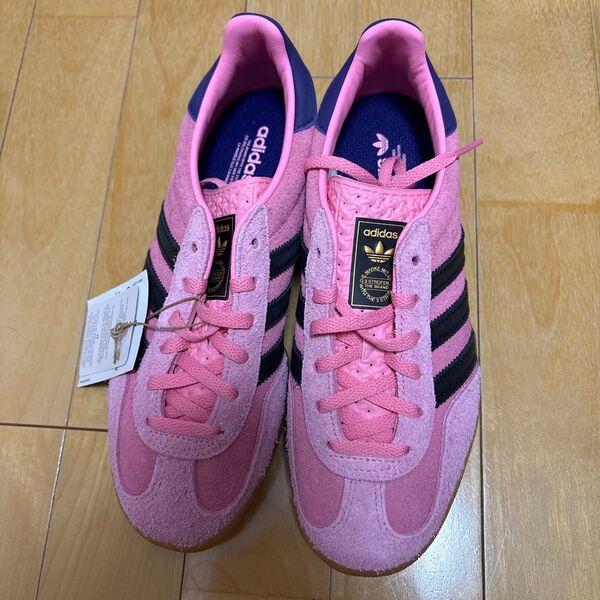 新品未使用 adidas Gazelle 24CM