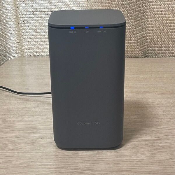 docomo HR01 home5g Wi-Fiルーター