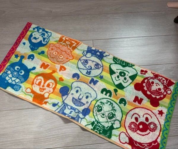 新品未使用 アンパンマンキャラクタータオル
