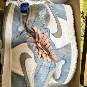 Nike Air Jordan 1 High OG Hyper Royal 27.5 travis Nike SB Dunk