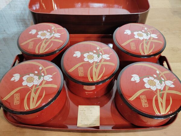 山中漆器 花水仙 すし桶5つ お盆1つ トレー1つ セット 新品 未使用 漆器 和食器 重箱 寿司桶