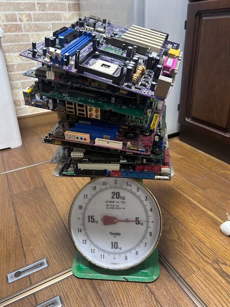 Windows96 98 2000 XP Professional VISTA 7 実験用マザーボード合計5キロ ジャンク品