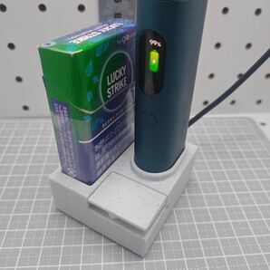充電スタンド 簡単取り外し 四角 右手用 大理石調 glo hyper pro用