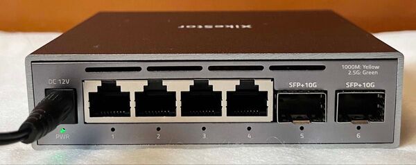 【美品】 Xikestor SKS3200-4E2X 6ポート 4x2.5ギガ /2x10ギガ L2スイッチ