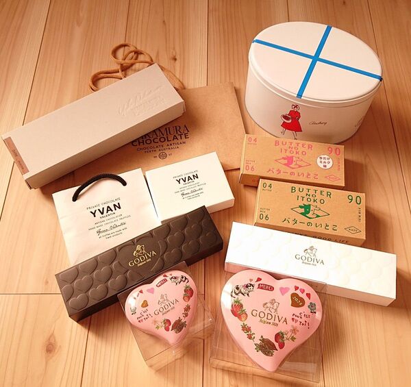 空箱 空缶 お菓子箱 色々セット GODIVA ハート缶 ピンク 大小 ゴディバ AUDREY オードリー 小物入れ
