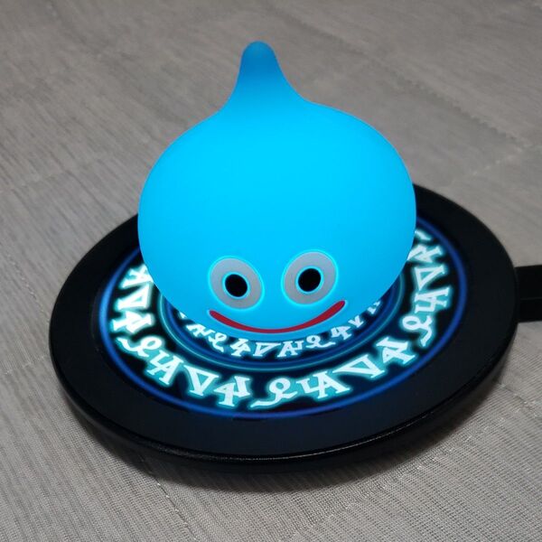 ドラゴンクエスト スライム 充電器 スクウェアエニックス ドラクエ