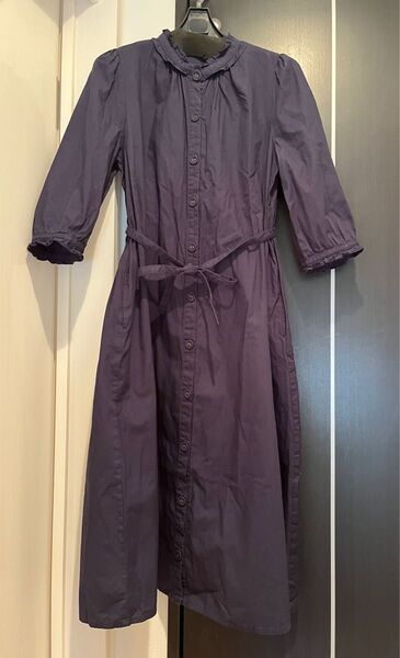 【期間限定】フランシュリッペ 小さなフリルワンピース
