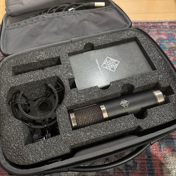 TELEFUNKEN TF47