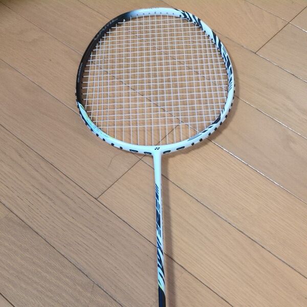 YONEX バドミントンラケット アストロクス99GAME