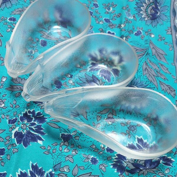 ガラス小鉢 茄子