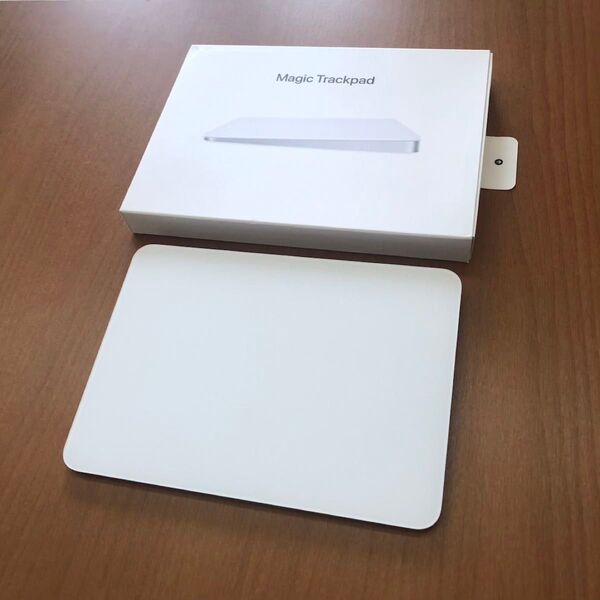 【新品にちかい/極美品】Apple Magic Trackpad 3 アップル 純正 MK2D3ZA/A マジック トラックパッド