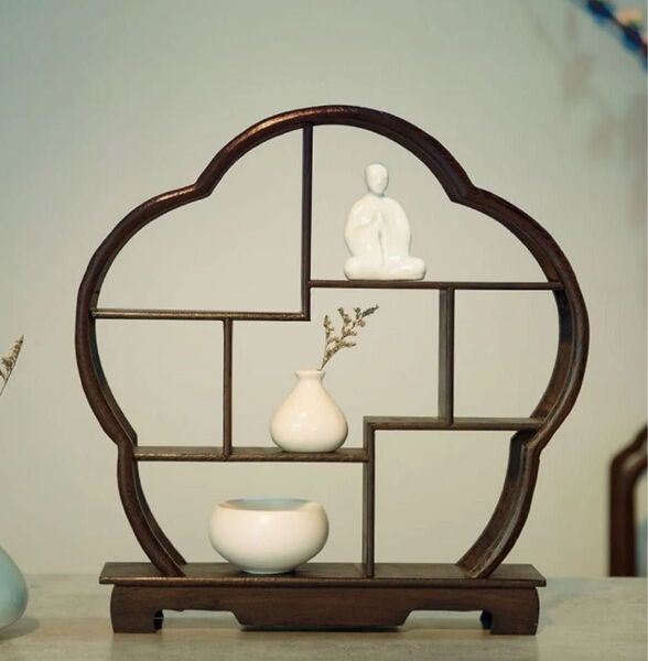 梅花型 茶道具 茶器展示棚 工芸品 茶道 実木 置物台 鶏翅木 棚 茶器立て ボーグ架 木彫り 展示ラック