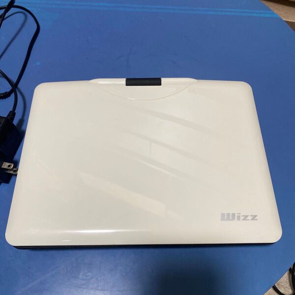 Wizz ポータブルDVDプレーヤーDV-PT1060