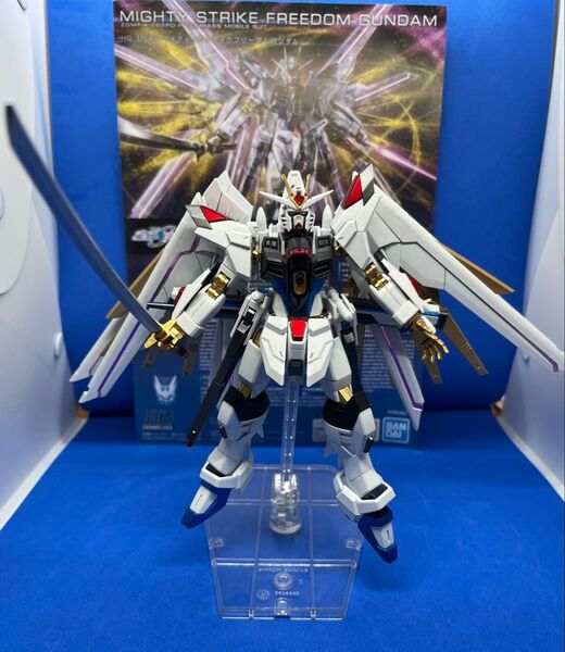 HGマイティーストライクフリーダムガンダム