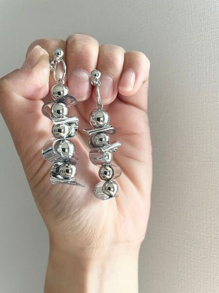 【s字バーアシメピアス】 ピアス アクセサリー シルバー