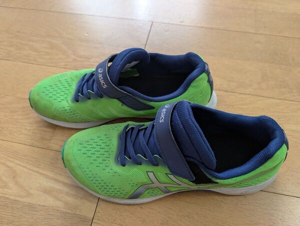 アシックスasicsスニーカー25cm