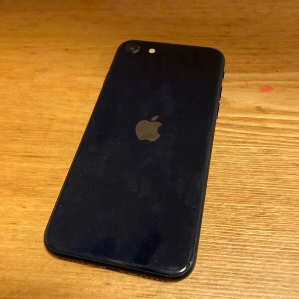 iPhone se3 本体 64GB ブラック SIMフリー