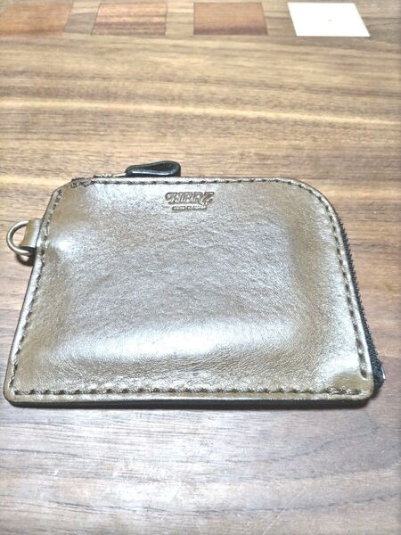 herz ヘルツ L字ファスナー財布 グリーン Dカン付き