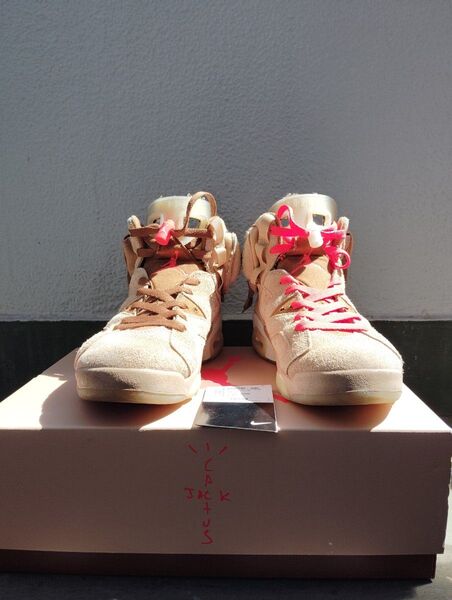 Travis×Nike Air Jordan 6 British Khaki 黒タグ付きスニダン