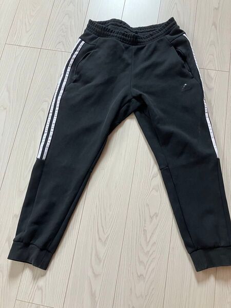メンズ adidas ブラック スウェットパンツ XL 美品 黒