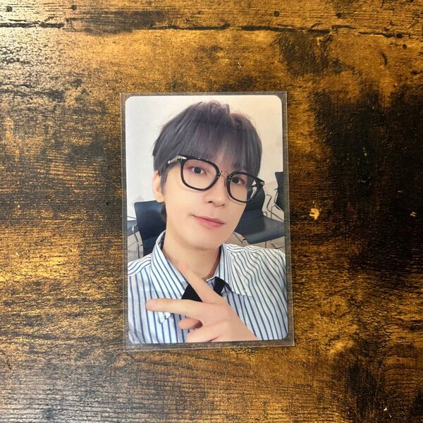 seventeen SPILL THE FEELS yzy 4.0 ウォヌ