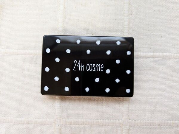 24h cosme 24 ミネラルUVコンシーラー ライト×ナチュラル