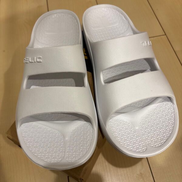 【美品】テリック リカバリーソフトサンダル