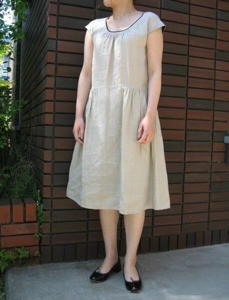 極美品 マーガレットハウエル リネン100% ロングワンピース フレンチスリーブ 生成り