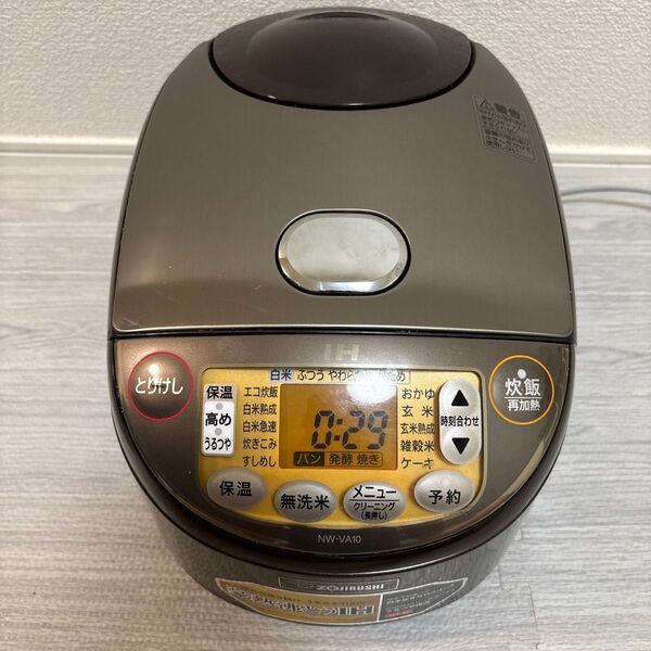 お値下げ不可 象印 IH炊飯器 NW-VA10 黒