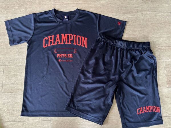 【美品】Champion Tシャツ・ハーフパンツのセットアップ ネイビー 160