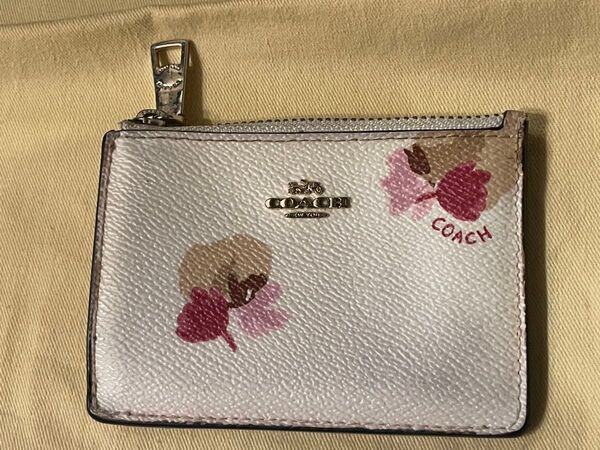 COACH コーチ コインケース フラワープリント ホワイト