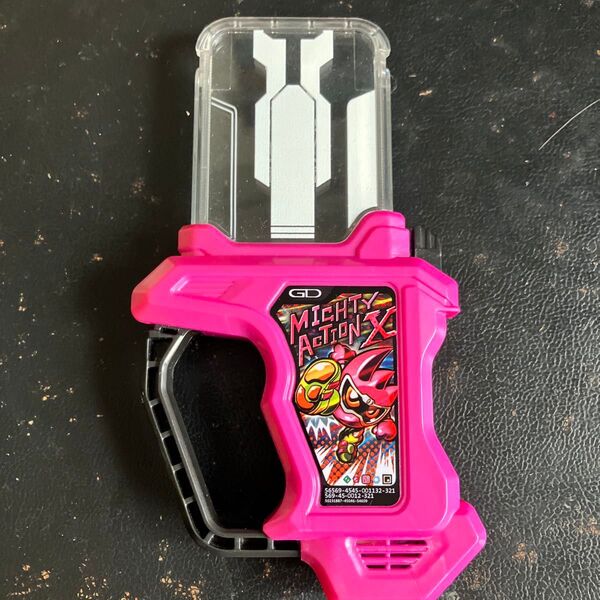 仮面ライダーエグゼイドメモリアルフィニッシュガシャットセット
