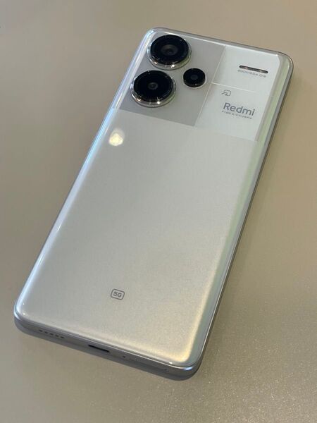 【美品】Redmi Note 13 Pro+ 5G 日本版 ホワイト SIMフリー