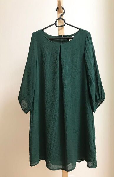 即日発送》#H&M ダークグリーン 七分袖 Aラインワンピース