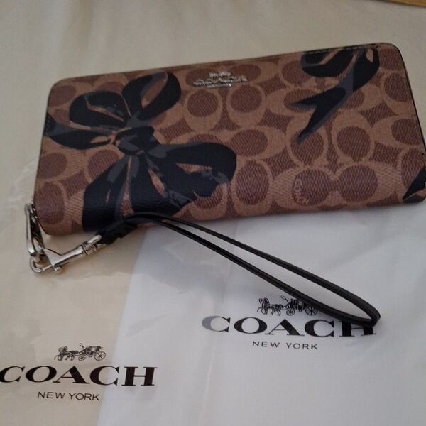 COACH 長財布 リボン ブラウン