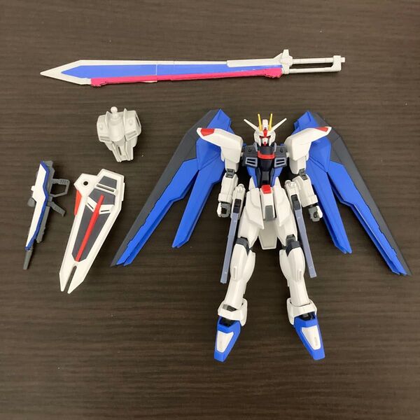 ガンプラ HG フリーダムガンダム