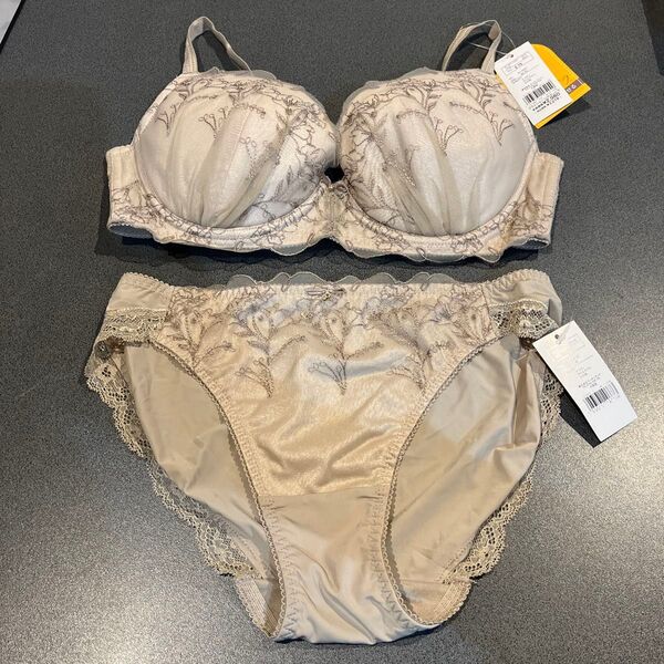 【新品☆E75】チュチュアンナ 永遠のブラ ブラジャー ショーツL セット ブラ ショーツセット ブラジャーショーツセット レース