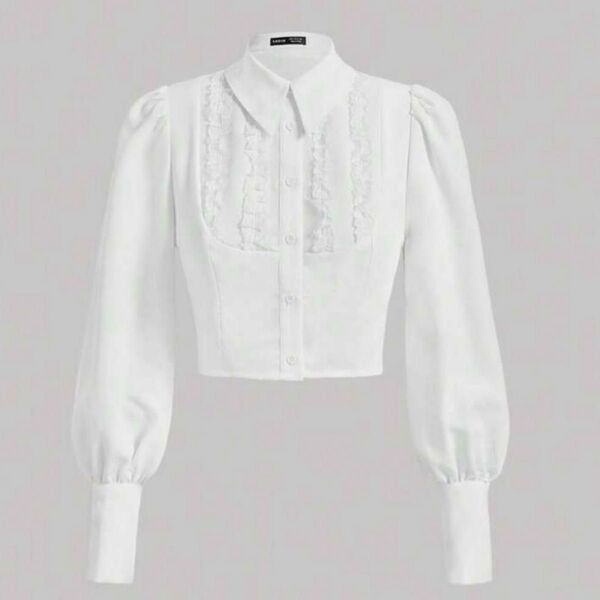 SHEIN MOD コントラストレース パフスリーブ クロップ シャツ