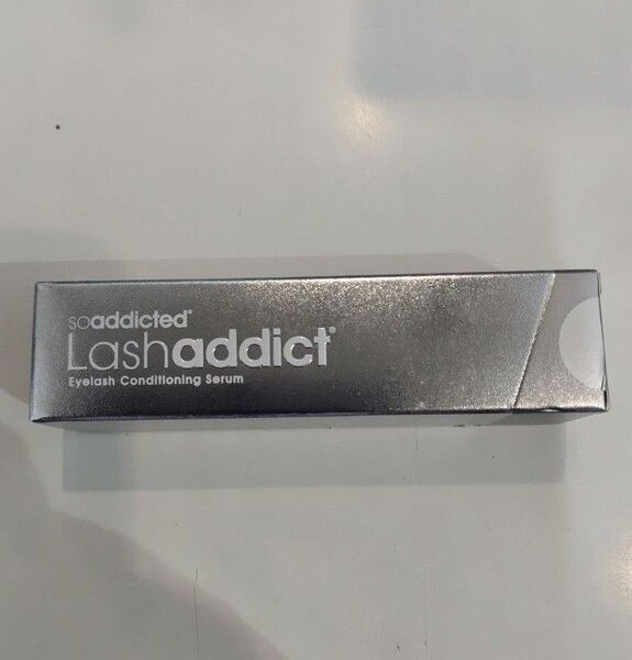新品未使用 ラッシュアディクト まつ毛美容液 5ml 匿名配送 即購入可 定価11.000円 Lashaddict
