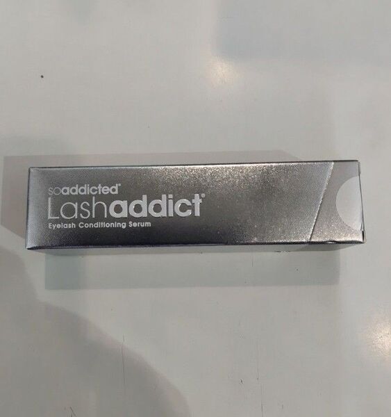 新品未使用 ラッシュアディクト まつ毛美容液 5ml 匿名配送 即購入可 定価11.000円 Lashaddict