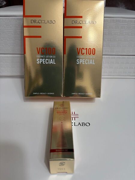 ドクターシーラボVC100エッセンスローションEXSスペシャルVC100の最高峰内容量150mL×2点オマケミニ美容液1点付き