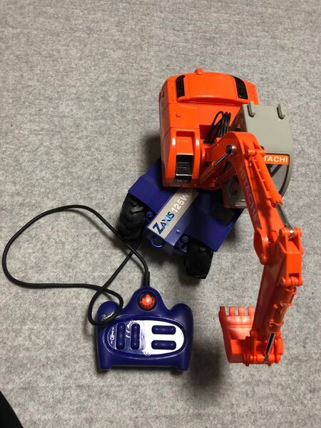 トイコー ショベルカーZAXIS125WD