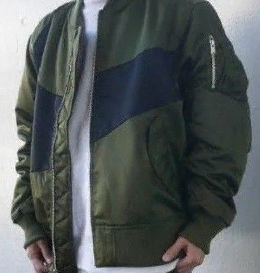 NIKEナイキ●撥水加工!フライトジャケットボンバージャケットMA‐1
