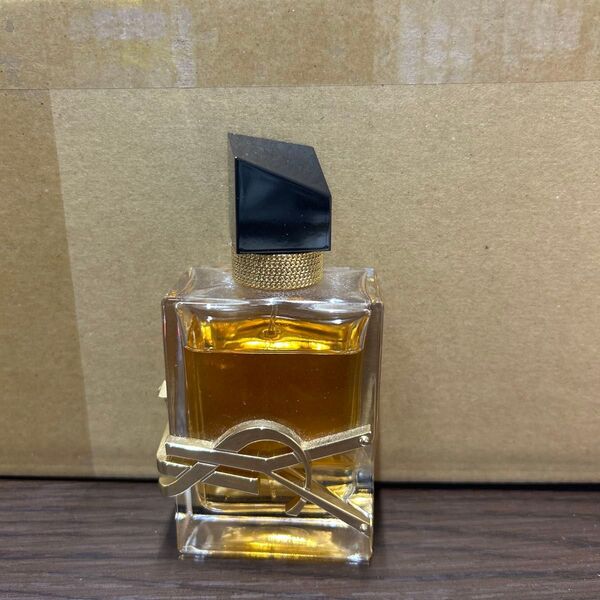 定価約19000円 リブレ オーデパルファム 香水 イヴサンローラン YSL フレグランス 50ml 正規品