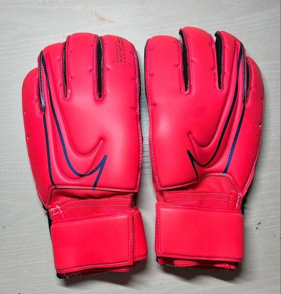 NIKE キーパーグローブ