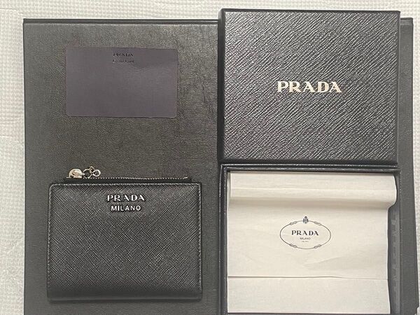 ◇正規品/本物◇ 極美品 入手困難品 PRADA プラダ 二つ折り財布 ウォレット 本革レザー コンパクトタイプ ブラック ジップ