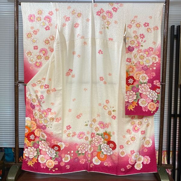 成人式 振袖 正絹 卒業式 金駒刺繍 豪華振袖 絹 美品 ピンク 白