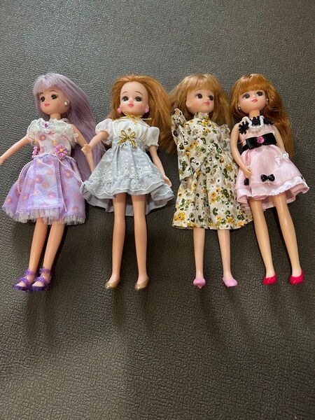 リカちゃん 4体 にぎやかペットショップ 服など一式