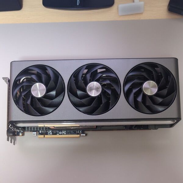 NITRO+ Radeon RX7900XTX