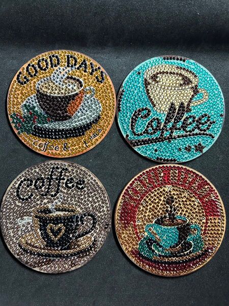 4個セット ラインストーンコースター キラキラ コーヒーデザイン ダイアモンドアート完成品 木製コースター コースター インテリア